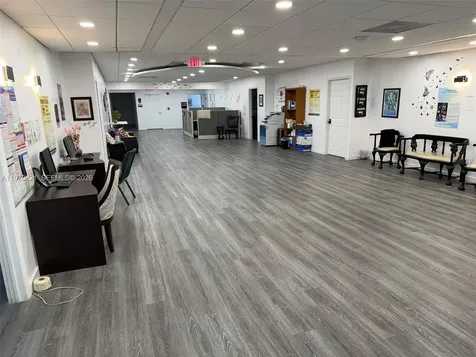 2650 SW 27th Avenue Miami FL 33133