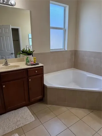 17012 SW 91st Terrace Miami FL 33196