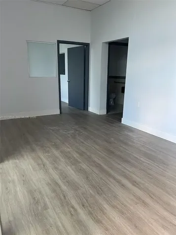 7620 NW 25 Street Miami FL 33122