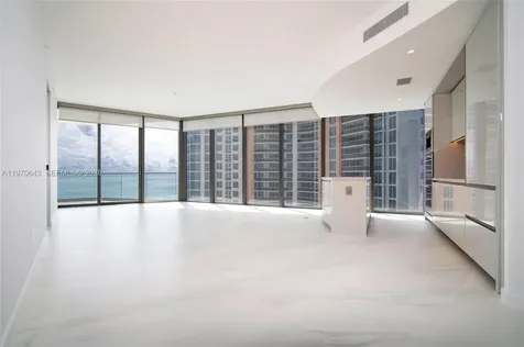 18975 Collins Avenue Sunny Isles Beach FL 33160