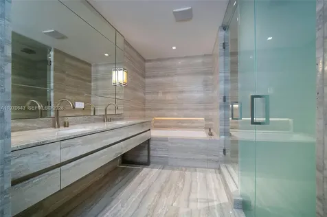 18975 Collins Avenue Sunny Isles Beach FL 33160