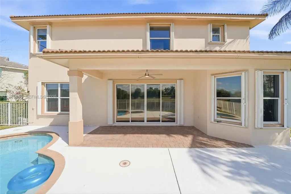 1887 Harbor View Circle Weston FL 33327