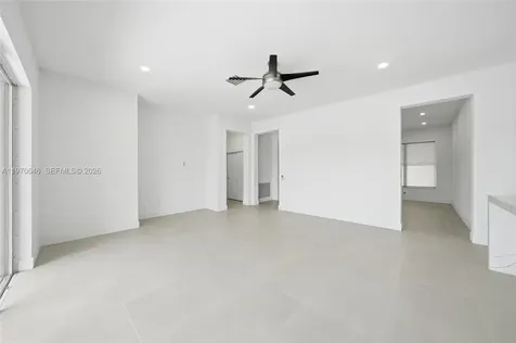 1887 Harbor View Circle Weston FL 33327