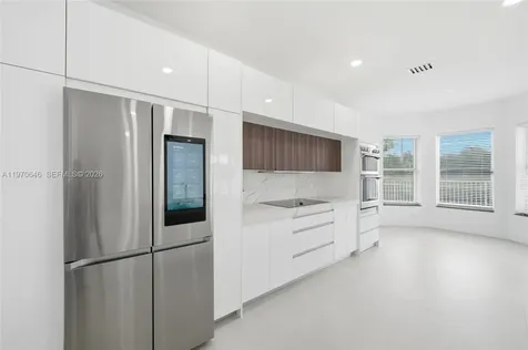 1887 Harbor View Circle Weston FL 33327