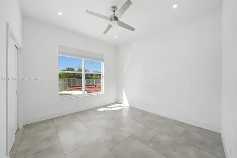 1887 Harbor View Circle Weston FL 33327