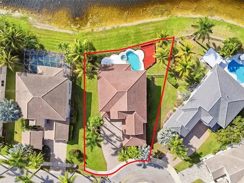 1887 Harbor View Circle Weston FL 33327