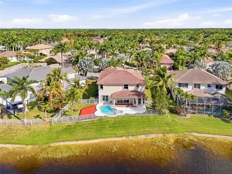 1887 Harbor View Circle Weston FL 33327