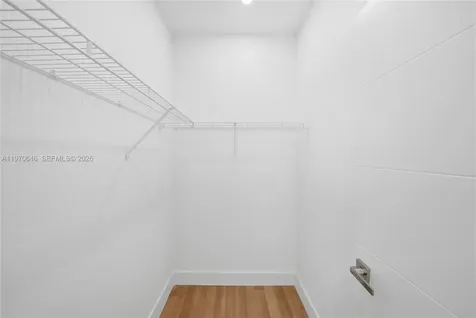 1887 Harbor View Circle Weston FL 33327