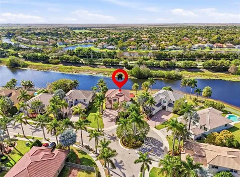 1887 Harbor View Circle Weston FL 33327