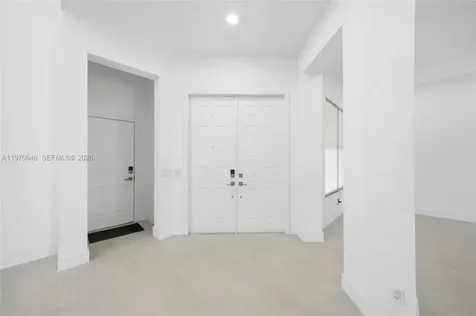 1887 Harbor View Circle Weston FL 33327