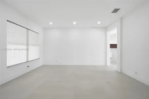 1887 Harbor View Circle Weston FL 33327
