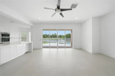 1887 Harbor View Circle Weston FL 33327