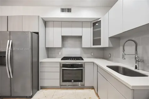 4215 Sheridan Avenue Miami Beach FL 33140