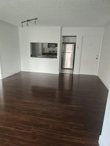9808 Hammocks Boulevard Miami FL 33196