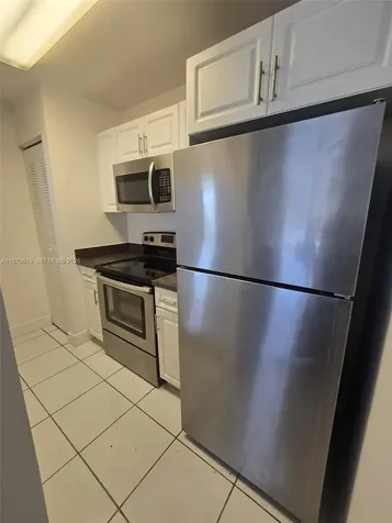9808 Hammocks Boulevard Miami FL 33196
