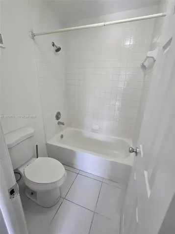 9808 Hammocks Boulevard Miami FL 33196