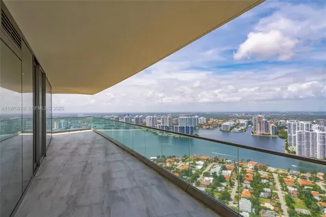 18975 Collins Avenue Sunny Isles Beach FL 33160