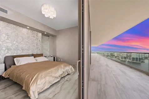 18975 Collins Avenue Sunny Isles Beach FL 33160