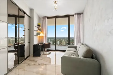 18975 Collins Avenue Sunny Isles Beach FL 33160