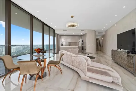 18975 Collins Avenue Sunny Isles Beach FL 33160