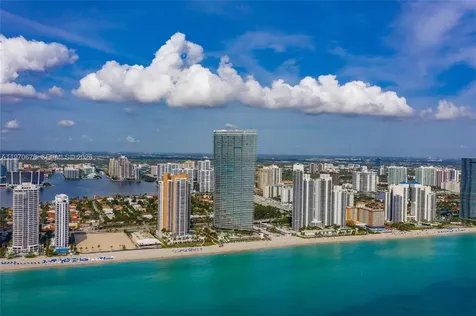 18975 Collins Avenue Sunny Isles Beach FL 33160