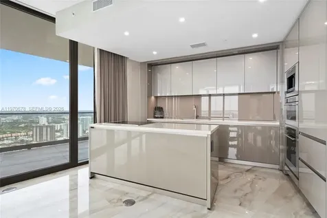 18975 Collins Avenue Sunny Isles Beach FL 33160