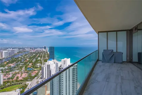 18975 Collins Avenue Sunny Isles Beach FL 33160