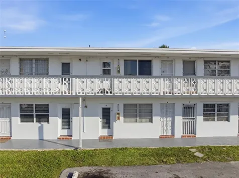 15 NW 204th Street Miami Gardens FL 33169