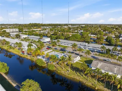 15 NW 204th Street Miami Gardens FL 33169