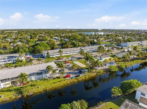 15 NW 204th Street Miami Gardens FL 33169