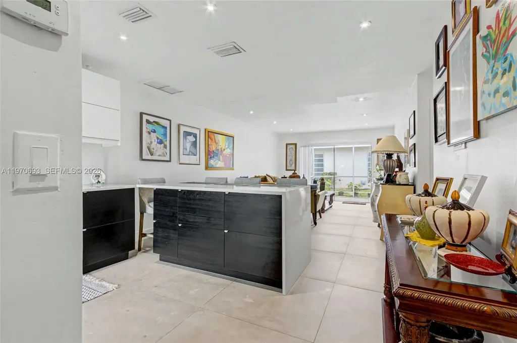 8953 Warwick Drive Boca Raton FL 33433