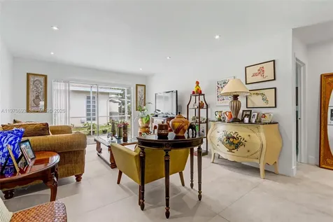 8953 Warwick Drive Boca Raton FL 33433