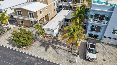 261 Burgundy Drive Tavernier FL 33070