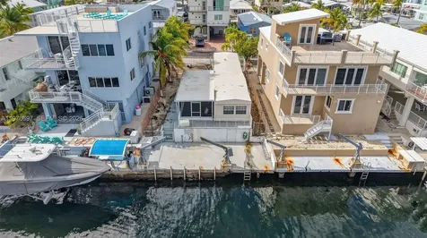 261 Burgundy Drive Tavernier FL 33070