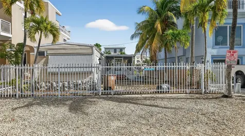 261 Burgundy Drive Tavernier FL 33070