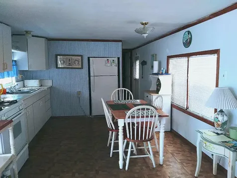 261 Burgundy Drive Tavernier FL 33070