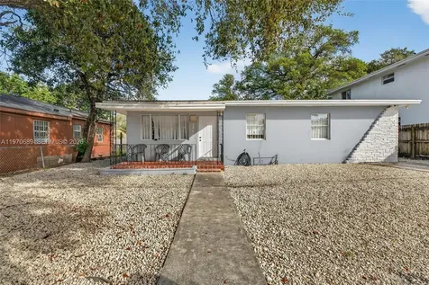 2741 NW 43rd Terrace Miami FL 33142