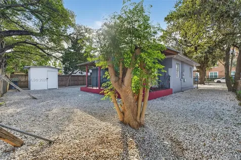 2741 NW 43rd Terrace Miami FL 33142