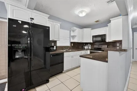 2741 NW 43rd Terrace Miami FL 33142