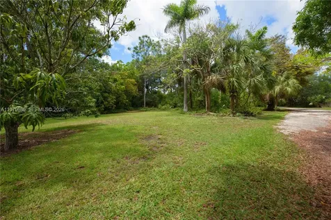 23755 SW 142nd Avenue Homestead FL 33032