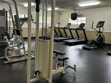 18336 NW 68th Avenue Hialeah FL 33015