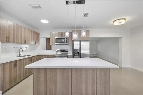 3840 NW 176th Street Miami Gardens FL 33055