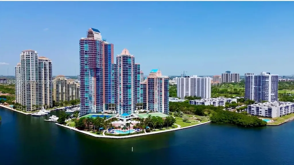 Aventura FL 33180