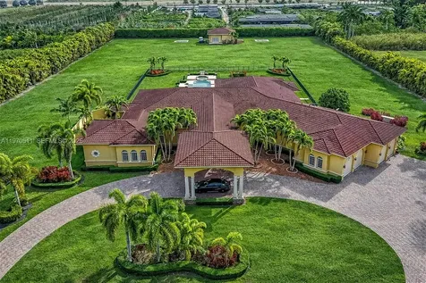 14901 SW 179 Avenue Miami FL 33196