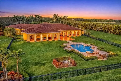 14901 SW 179 Avenue Miami FL 33196