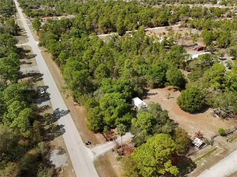 439 Avenida Del Sur Clewiston FL 33440