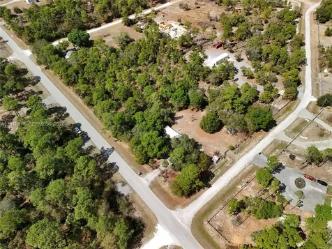 439 Avenida Del Sur Clewiston FL 33440