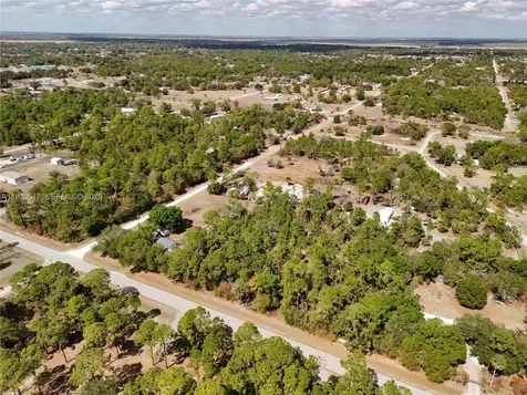 439 Avenida Del Sur Clewiston FL 33440