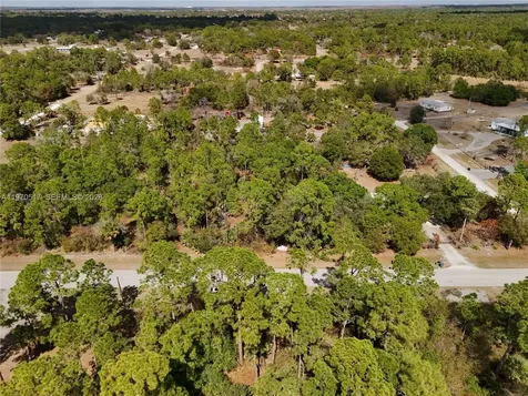439 Avenida Del Sur Clewiston FL 33440