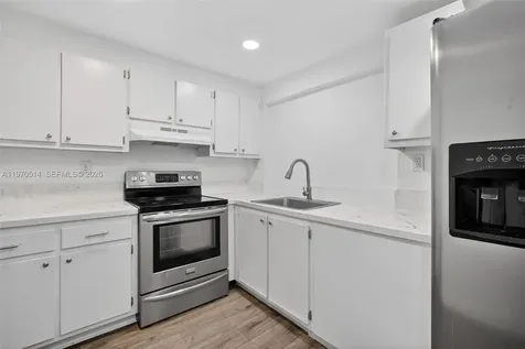 9091 Lime Bay Boulevard Tamarac FL 33321